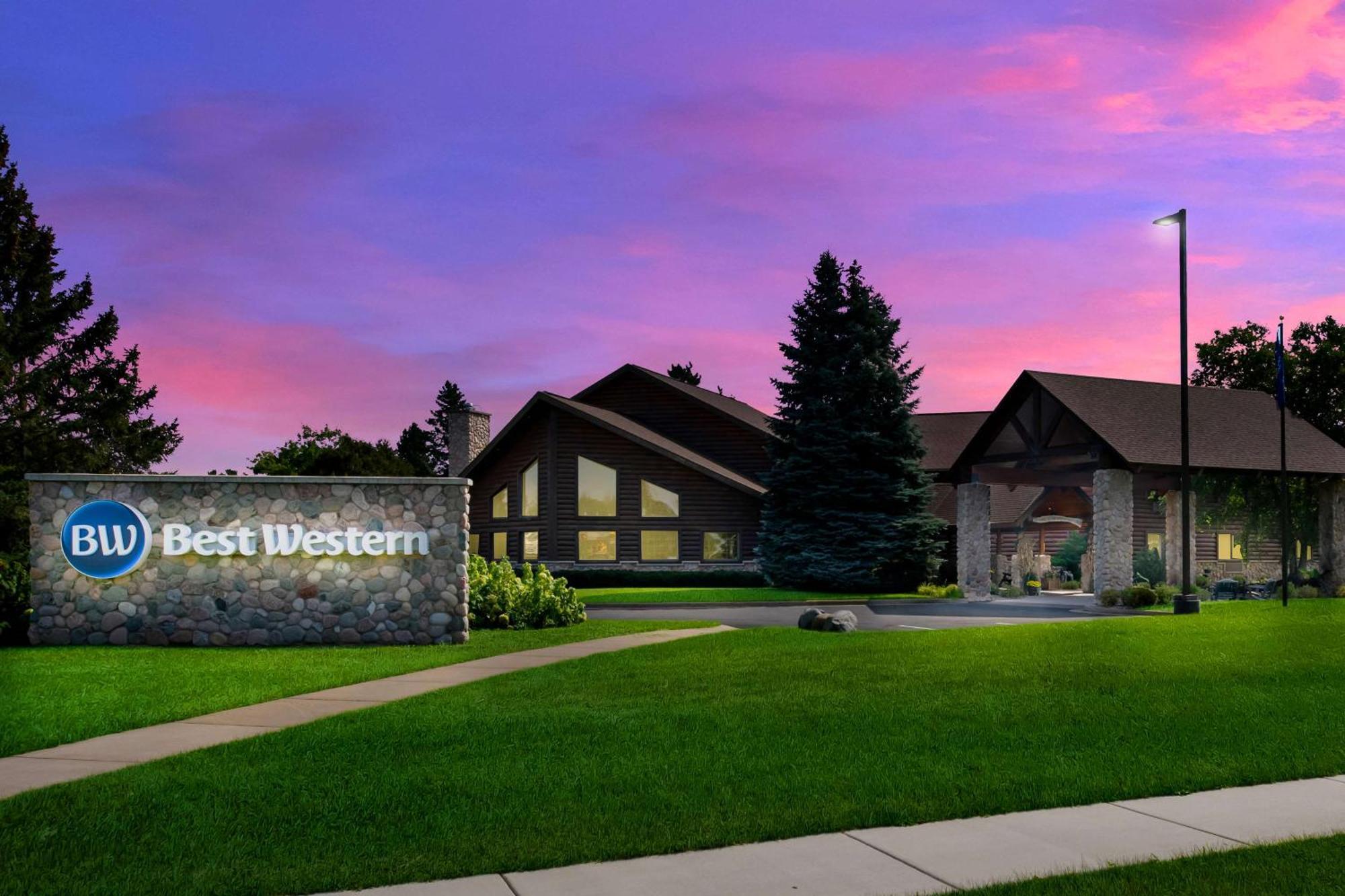 Siren Best Western Northwoods Lodge מראה חיצוני תמונה